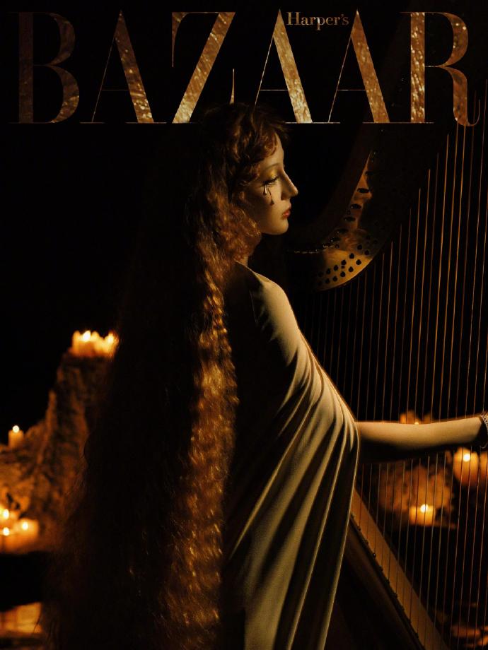 迪丽热巴登时尚芭莎杂志，美得不可方物