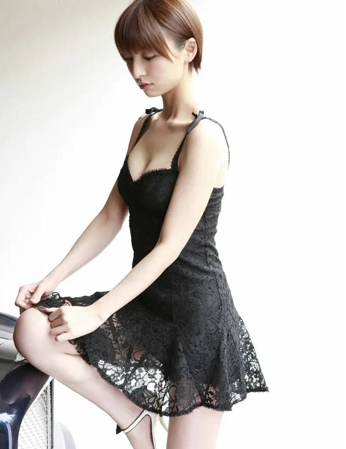 这颜值这身材谁受得了啊?篠田麻里子真是人间极品!-2 这颜值这身材谁受得了啊?篠田麻里子真是人间极品!