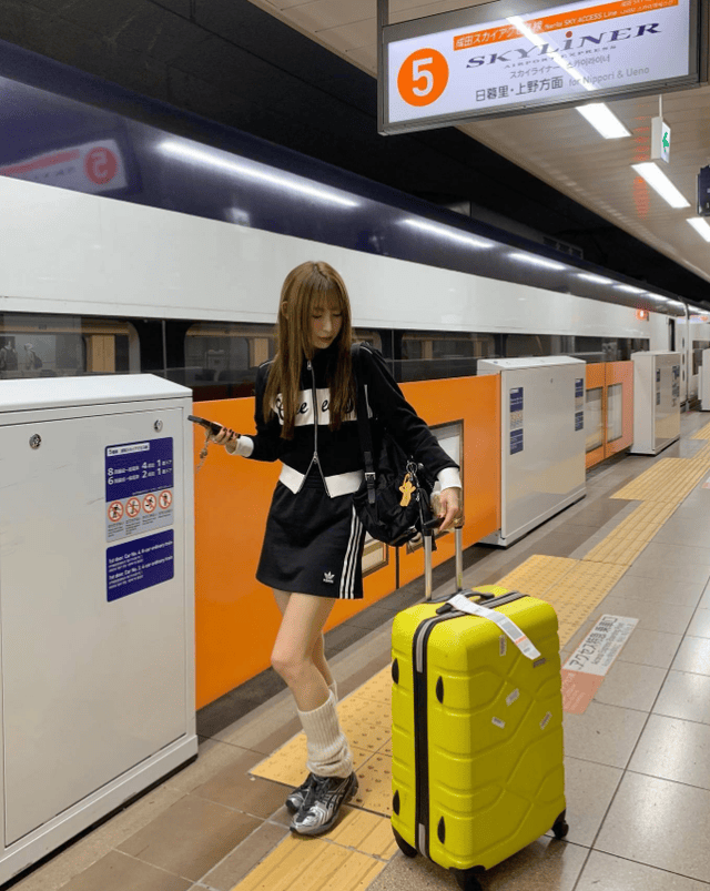 ins时尚博主最新穿搭来袭!甜美淑女风,让你秒变温柔女神-3 ins时尚博主最新穿搭来袭!甜美淑女风,让你秒变温柔女神