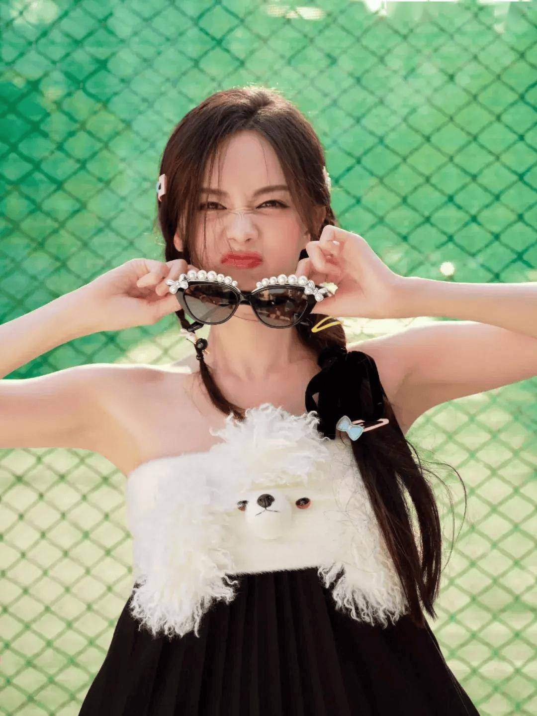 “剧抛脸”李一桐，生日写真将清纯和性感一网打尽-5