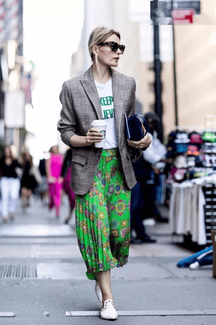 秋天最美的“百褶裙”,谁穿谁好看!-38 秋天最美的“百褶裙”,谁穿谁好看!