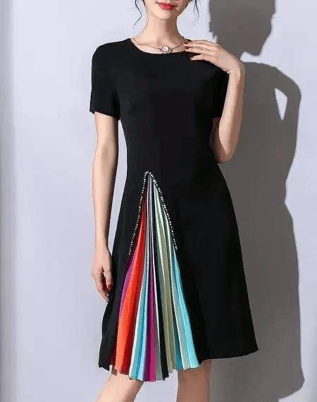 秋天最美的“百褶裙”,谁穿谁好看!-41 秋天最美的“百褶裙”,谁穿谁好看!