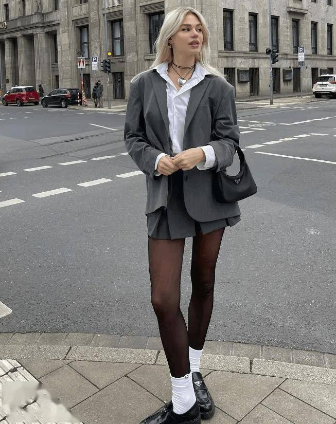 秋天最美的“百褶裙”,谁穿谁好看!-3 秋天最美的“百褶裙”,谁穿谁好看!