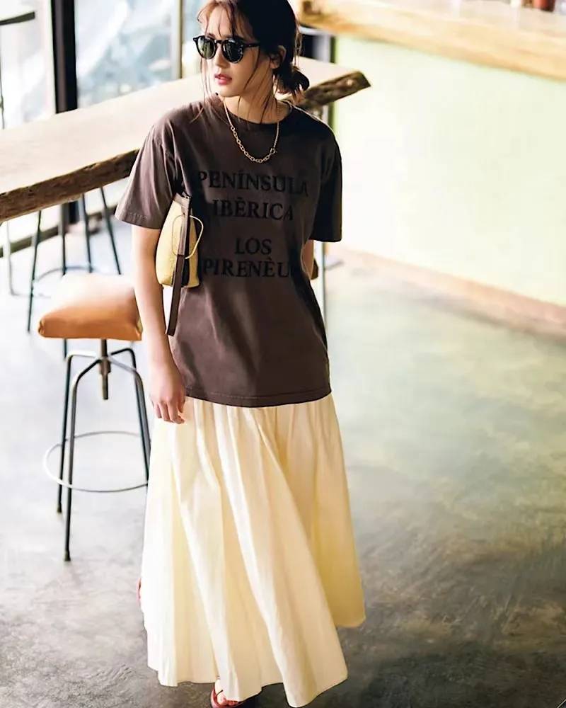 2024新晋秋冬流行色曝光:“米色系”!温柔又显贵,早穿早美-12 2024新晋秋冬流行色曝光:“米色系”!温柔又显贵,早穿早美