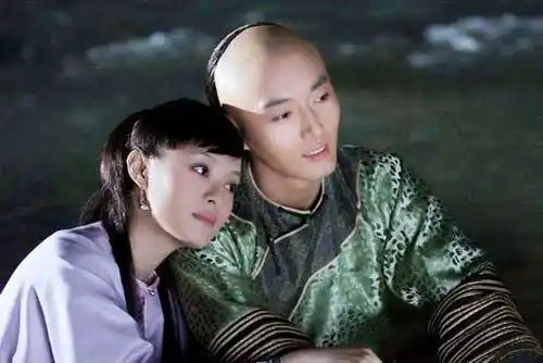 十七爷与甄嬛一起几次小说 怀上龙凤胎确实厉害