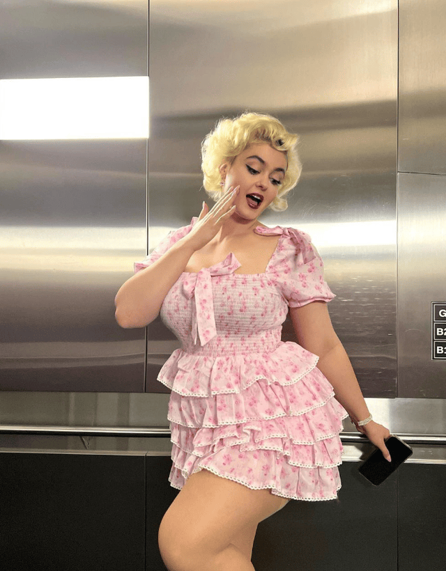 澳洲大码博主Stefania:丰满之美无与伦比穿搭技巧-1 澳洲大码博主Stefania:丰满之美无与伦比穿搭技巧