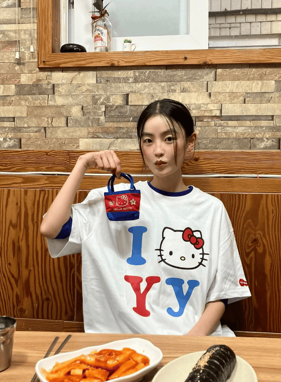 解锁ins博主dawon.m的盐系穿搭密码,打造高级时尚感-5 解锁ins博主dawon.m的盐系穿搭密码,打造高级时尚感