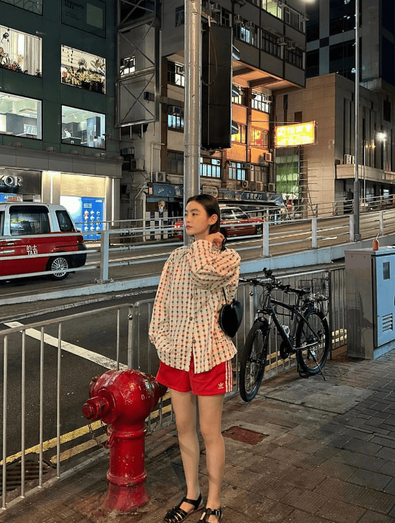 解锁ins博主dawon.m的盐系穿搭密码,打造高级时尚感-2 解锁ins博主dawon.m的盐系穿搭密码,打造高级时尚感