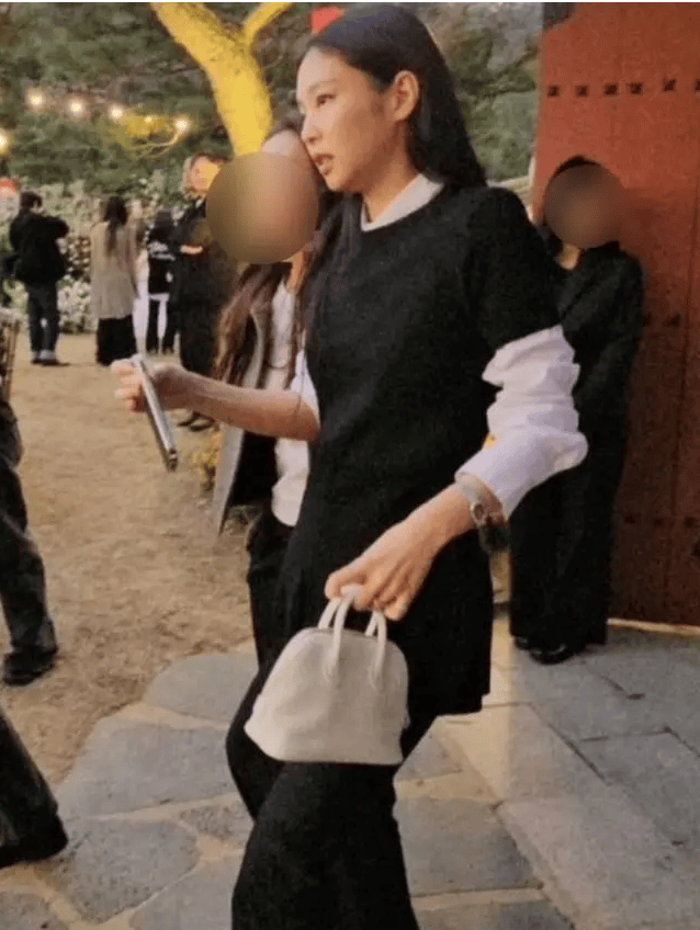 宋慧乔金高银Jennie婚礼争艳超美！边佑锡帅得像拍偶像剧-3