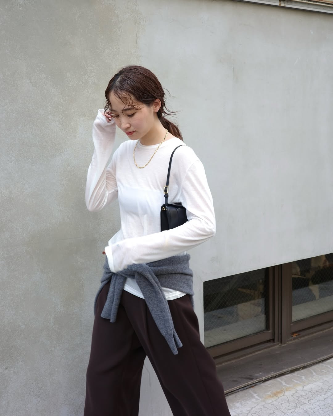 基本中性色如何穿出个人风格？看这3位日本时女生的穿搭