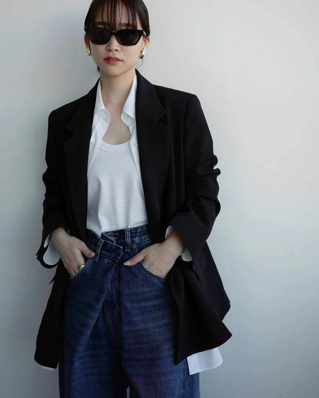 基本中性色如何穿出个人风格？看这3位日本时女生的穿搭