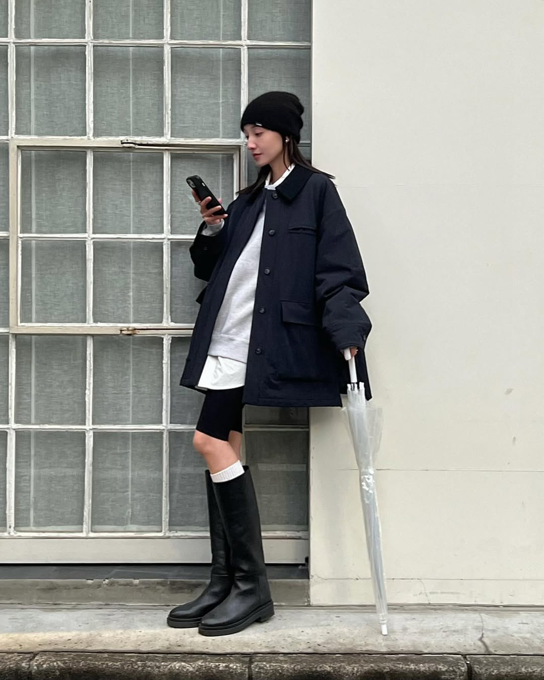 基本中性色如何穿出个人风格？看这3位日本时女生的穿搭