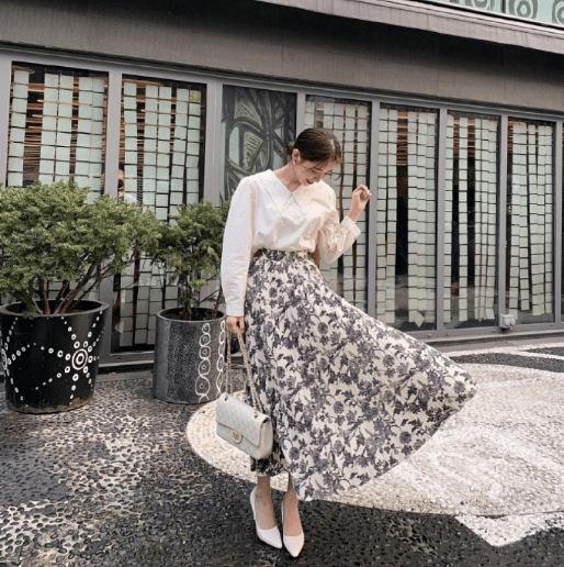 穿梭都市海岸，Blanc_sumi的仙女风裙子演绎百变魅力