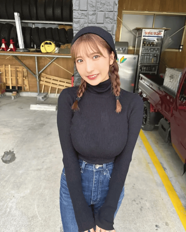 日本极品美女！156cm、52kg，完美身材微胖天花板！