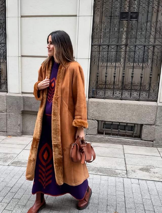 法国INS达人Janne Aunan:基本款西装与牛仔,塑造悠然自信美-3 法国INS达人Janne Aunan:基本款西装与牛仔,塑造悠然自信美