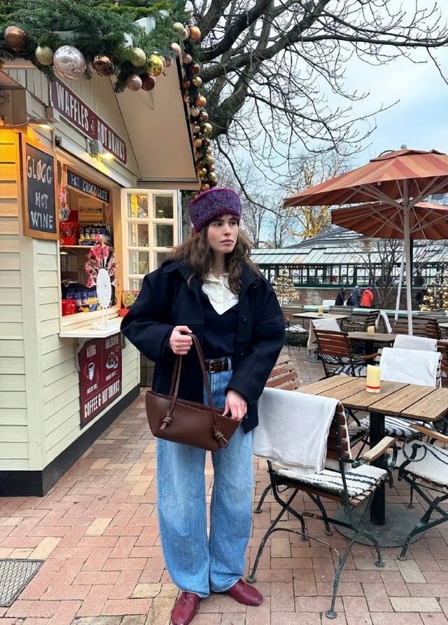 法国INS达人Janne Aunan:基本款西装与牛仔,塑造悠然自信美-4 法国INS达人Janne Aunan:基本款西装与牛仔,塑造悠然自信美