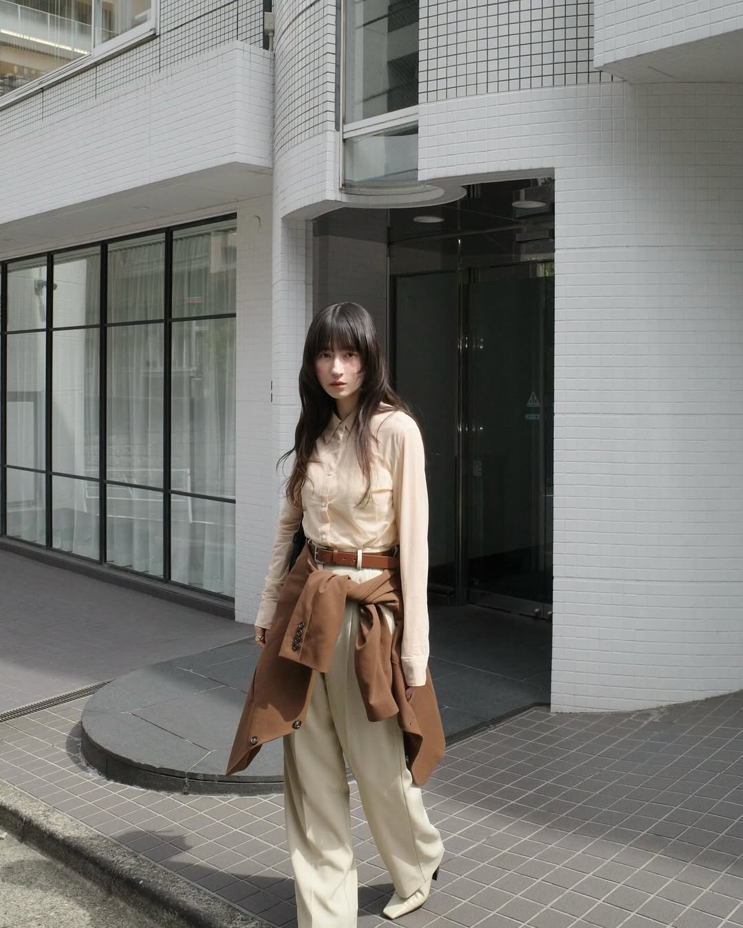 解锁春日率性与浪漫：松本惠奈私服穿搭全解析