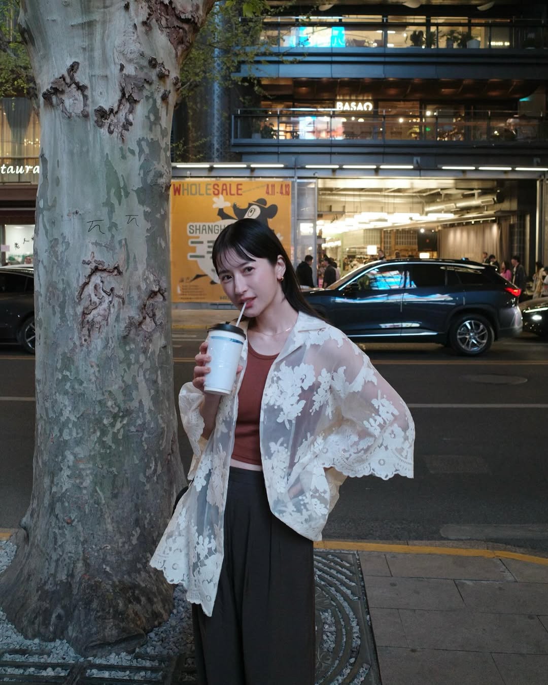 解锁春日率性与浪漫：松本惠奈私服穿搭全解析