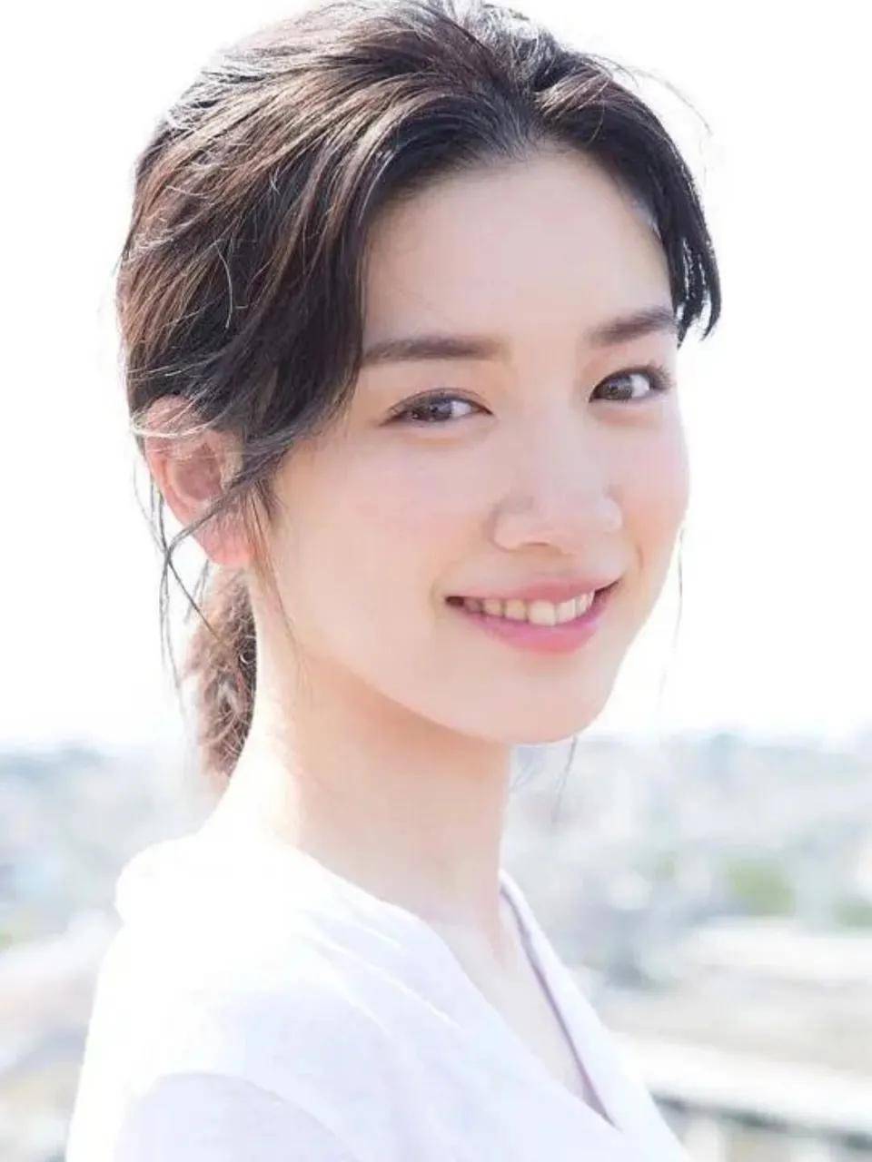 永野芽郁道歉否认同两男不伦恋！24岁的日本女星美爆了