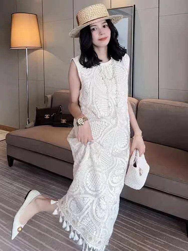清凉和风情兼备，钩编单品才是今夏时髦精们行走的艺术品-8