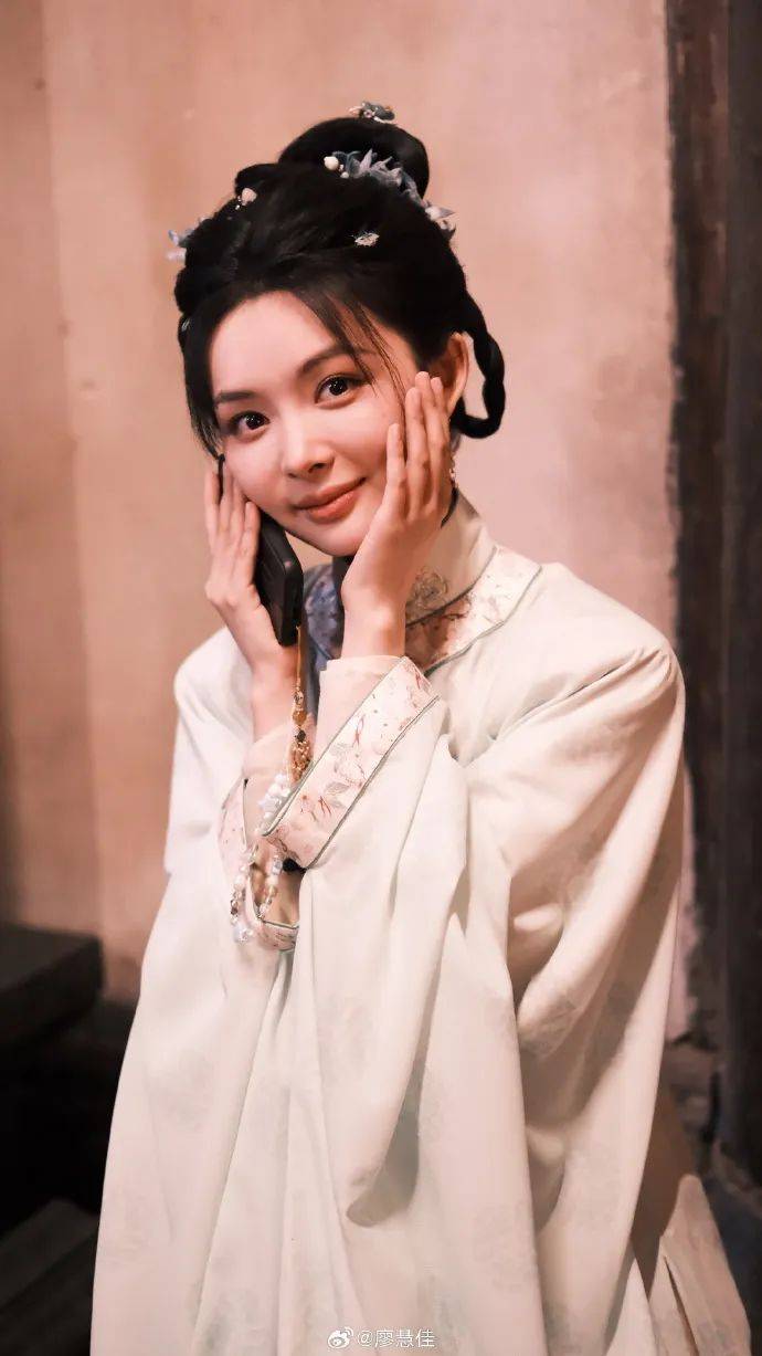 《雁回时》十大女星!陈都灵惊艳如黑玫瑰,女配都美爆了-23 《雁回时》十大女星!陈都灵惊艳如黑玫瑰,女配都美爆了