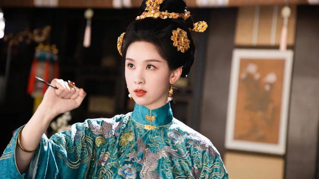 《雁回时》十大女星!陈都灵惊艳如黑玫瑰,女配都美爆了-7 《雁回时》十大女星!陈都灵惊艳如黑玫瑰,女配都美爆了