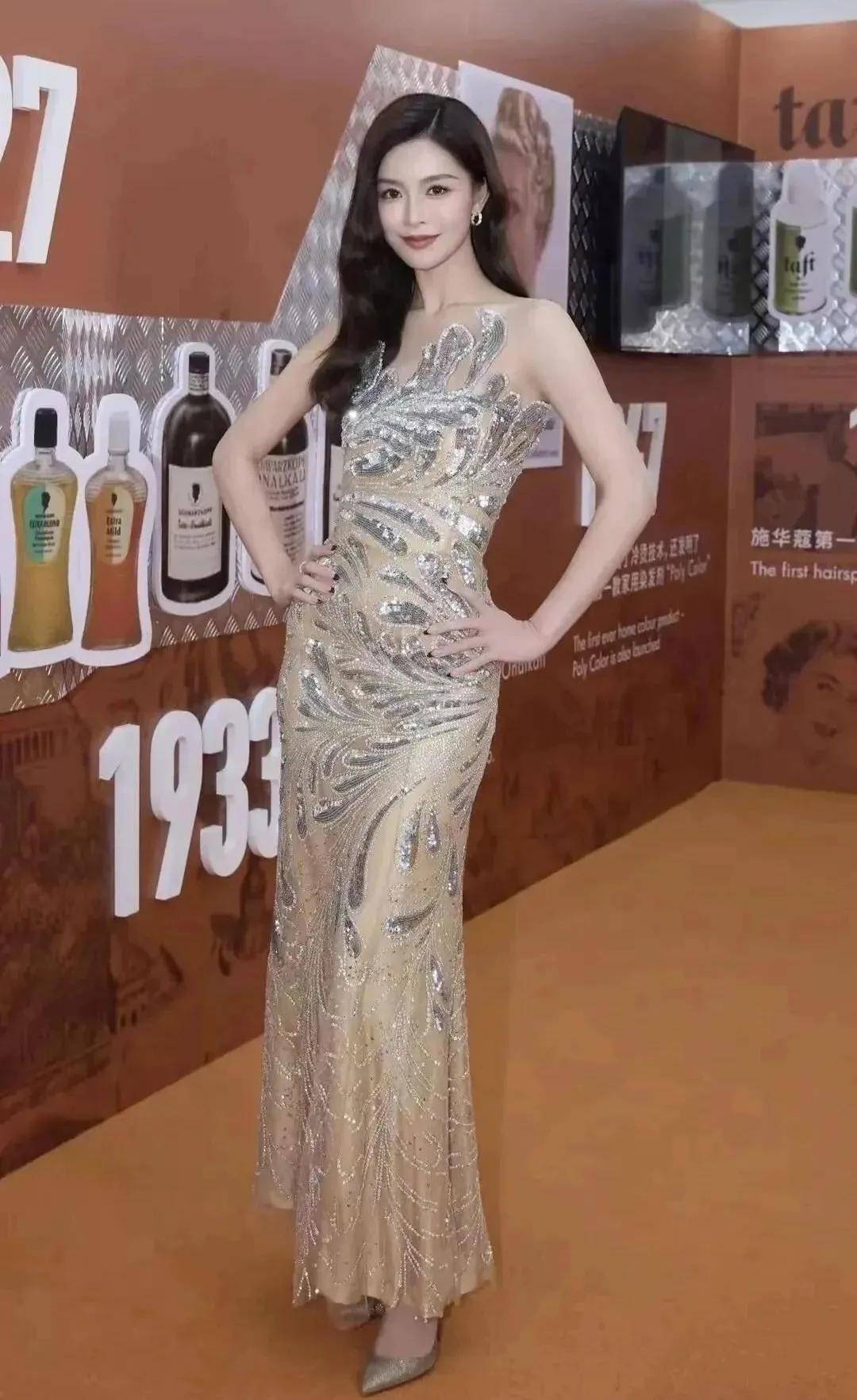 文咏珊的时尚密码：从荧幕到红毯的完美蜕变-17