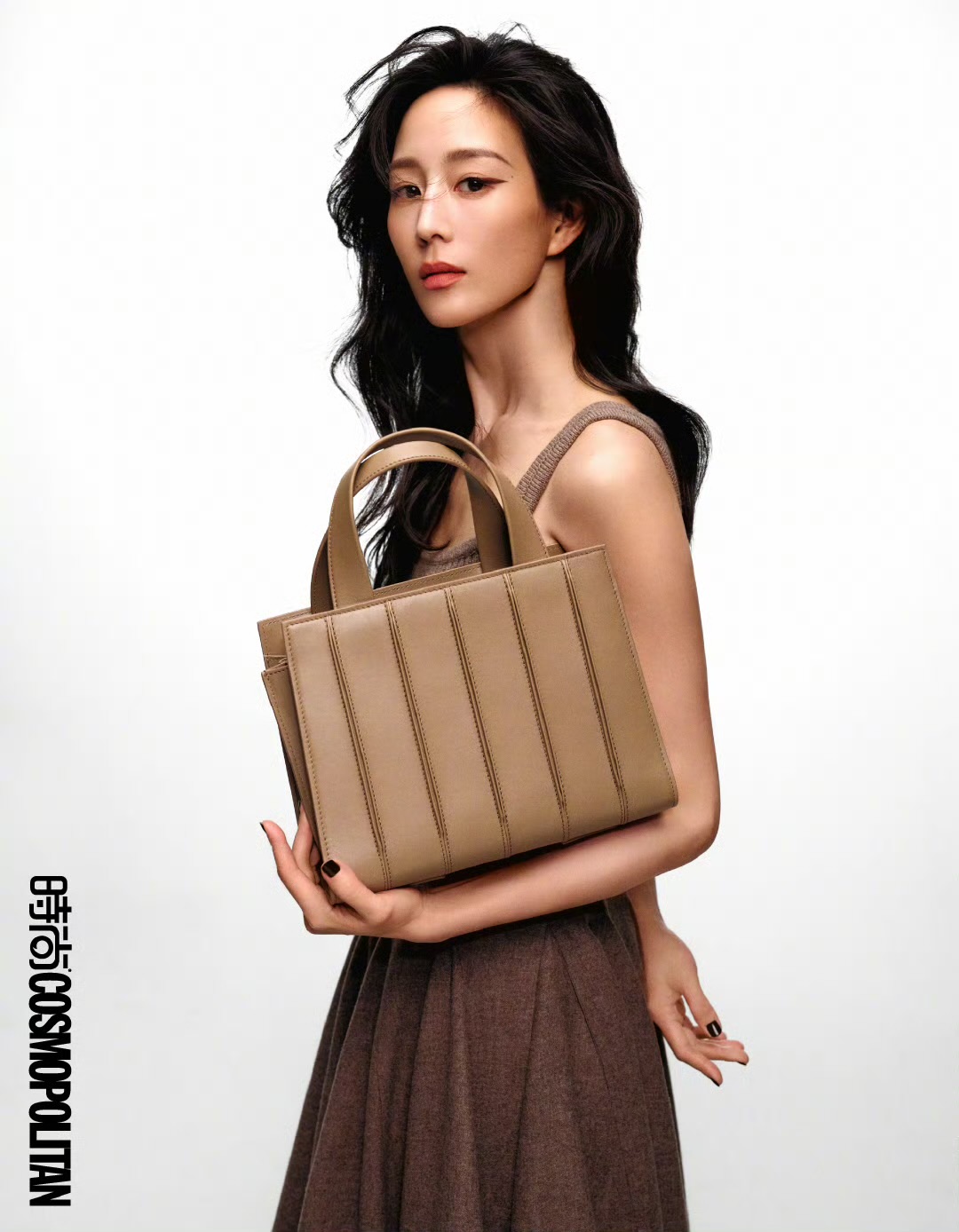 张钧甯短发造型拍COSMO人生几何大片