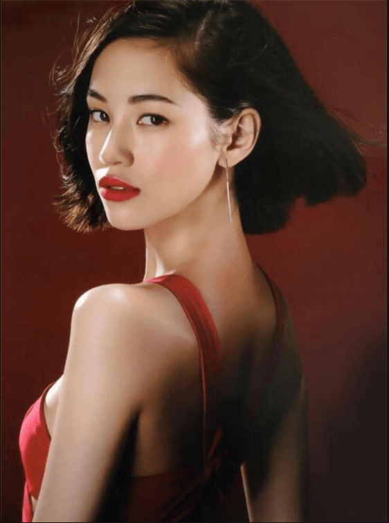 十大模特转型为演员的日本女星！魔鬼身材性感火辣-7