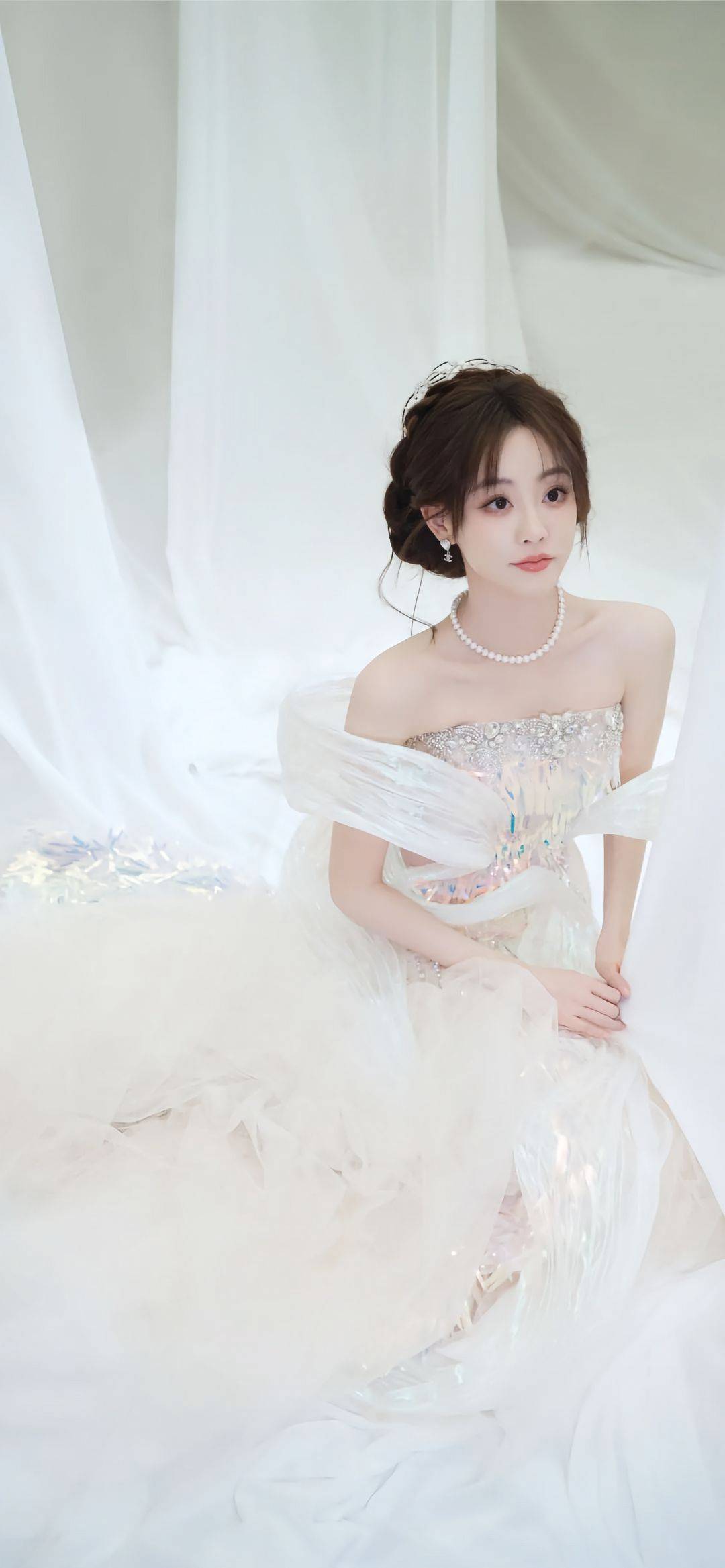 祝绪丹沙漏腰炸场！抹胸人鱼裙搭配仙纱，把 Graceful Fashion 穿成范本-6
