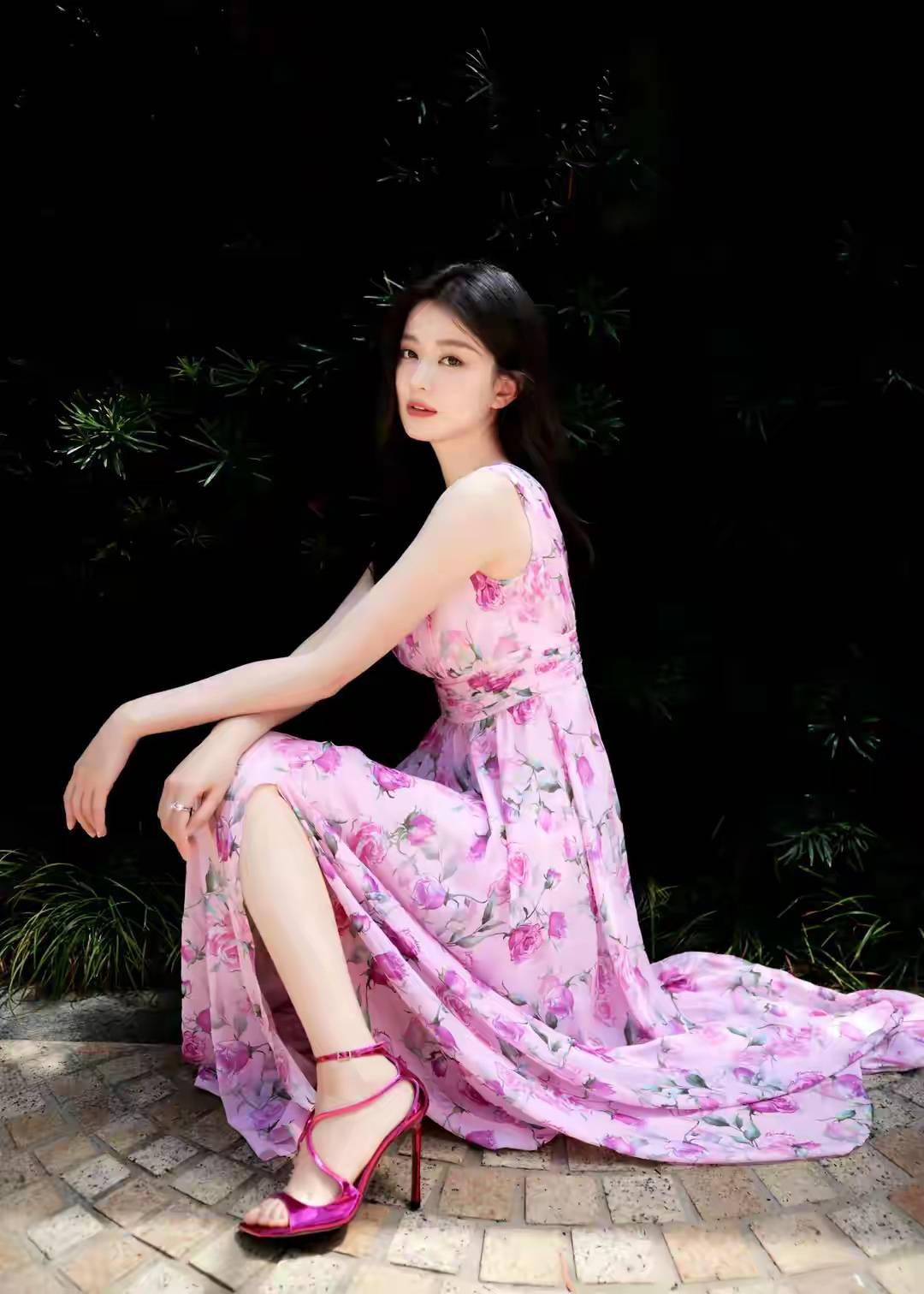 乔欣这个“人间富贵花”的魅力快藏不住了-2