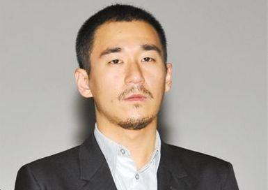 表面正人君子，实则是流氓头子，家暴恶魔，这4位男星太令人作呕-1