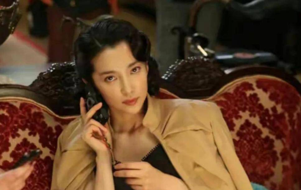 长得普通，整得却“美若天仙”？这些女星整的也太成功了-3