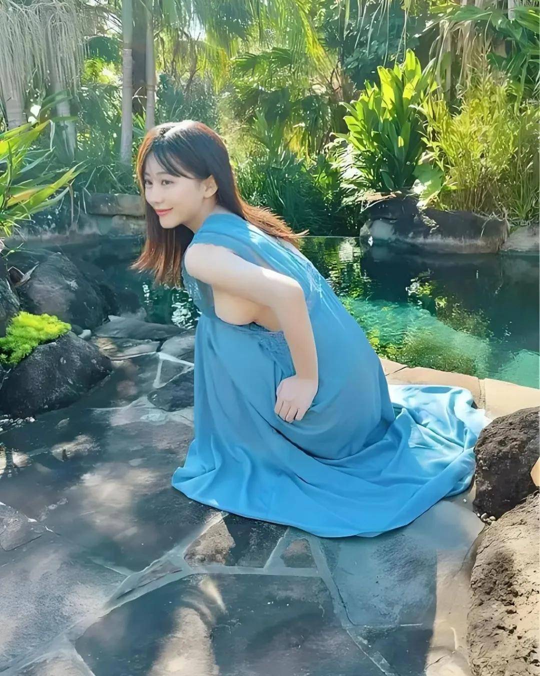 田中美久身材也太饱满有料了，极具少女感的鹅蛋脸精致又有灵气-4