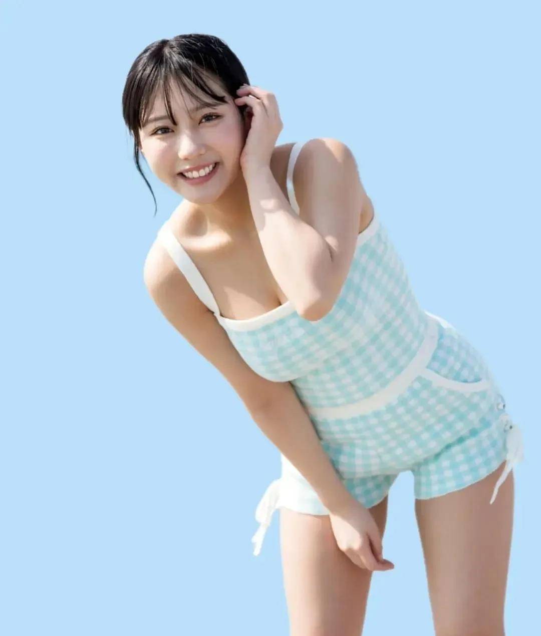 田中美久身材也太饱满有料了，极具少女感的鹅蛋脸精致又有灵气-3