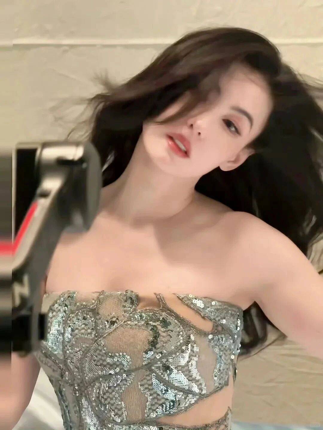 45岁怼脸直拍的美貌！张柏芝真是太太太绝了……-1