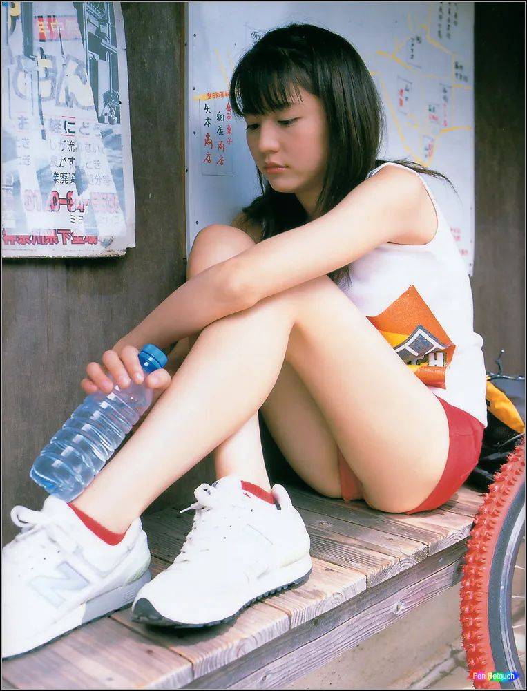 长泽雅美大秀长腿 女神降临美到犯规