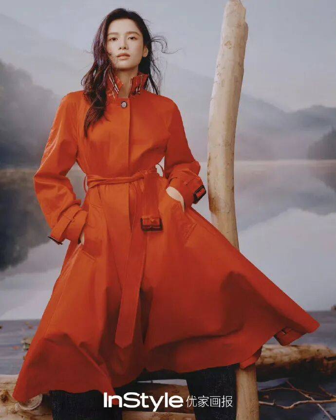 张婧仪这波 InStyle 十七周年造型，是把温柔焊在骨相里的经典封面教科书