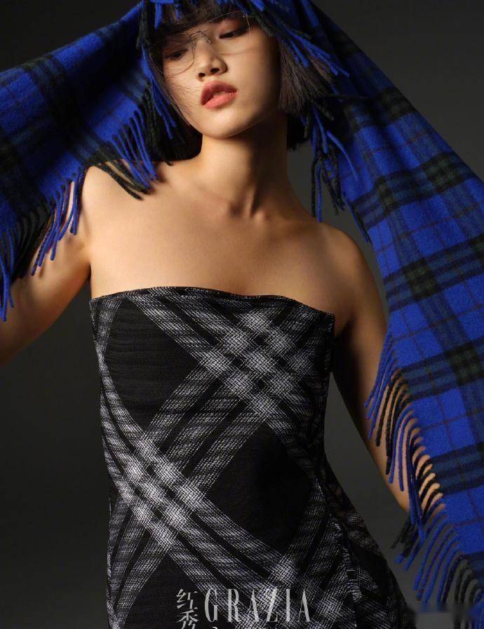 维密超模红秀封面大片,这身材真的不愧是超模-4 维密超模红秀封面大片,这身材真的不愧是超模