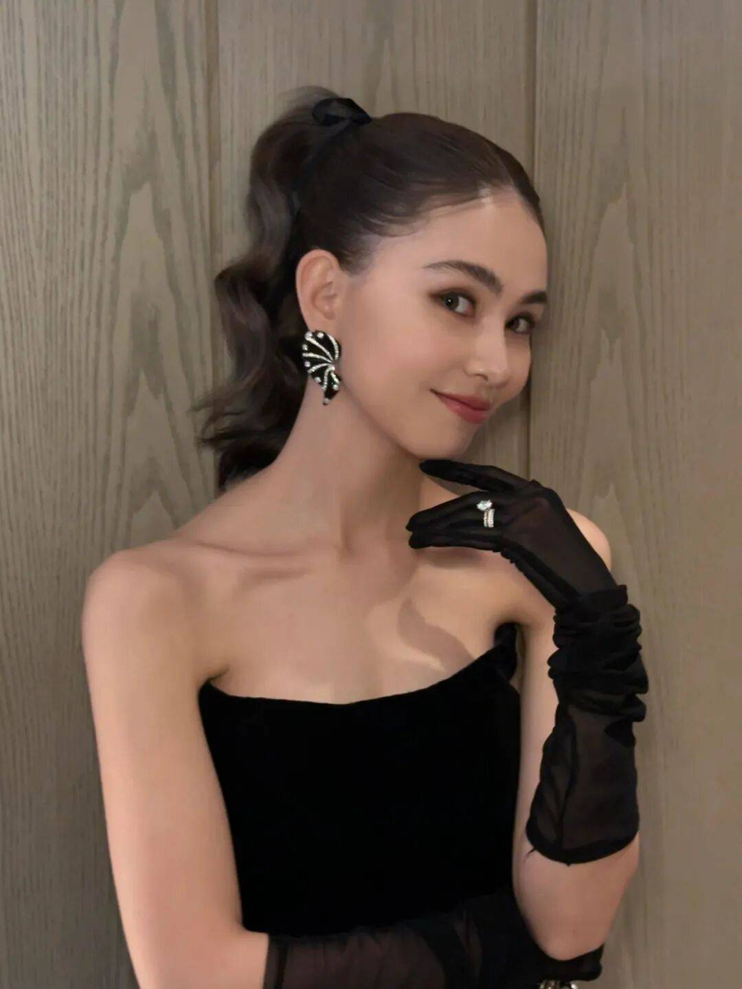 昆凌的复古风美照,她也太美了-4 昆凌的复古风美照,她也太美了