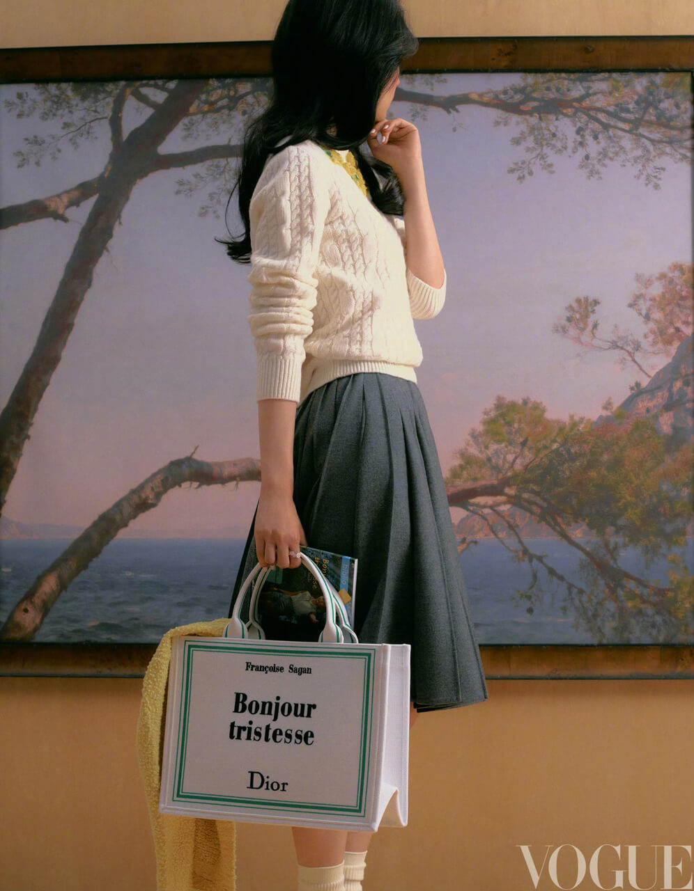 周也2026年VOGUE书中漫游大片