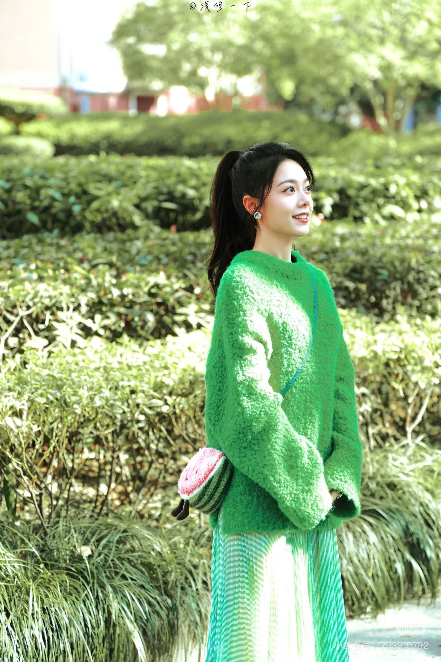 江浙沪富家女与企二代联姻如此甜，比撒糖戏码更有看头的是赵今麦的穿搭