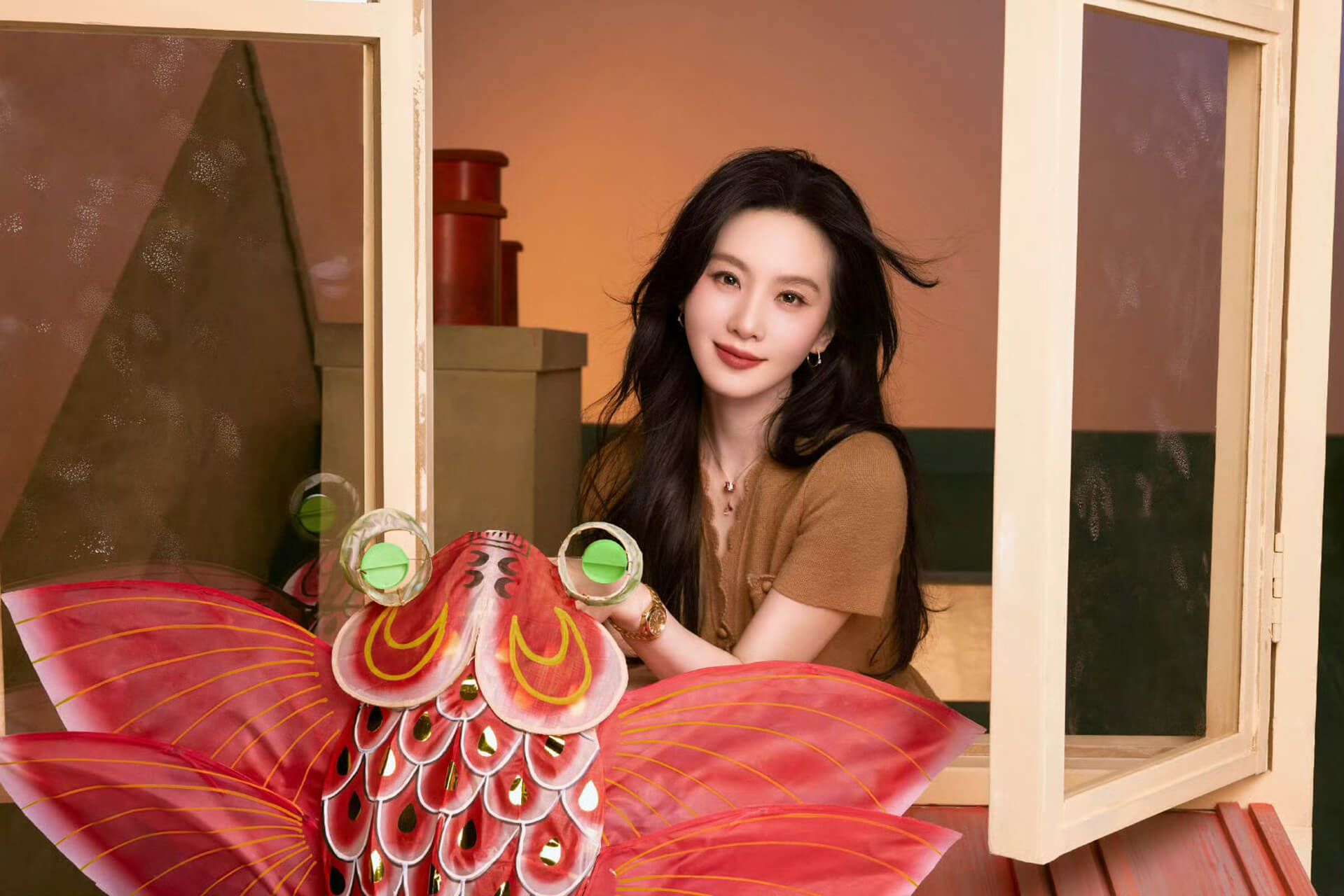 刘诗诗元旦之后除夕大片又迎来造型合作