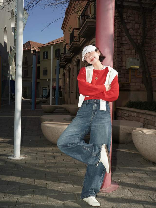 早春别乱穿！毛衣 + 阔腿裤才是王炸组合，简约时尚又显瘦