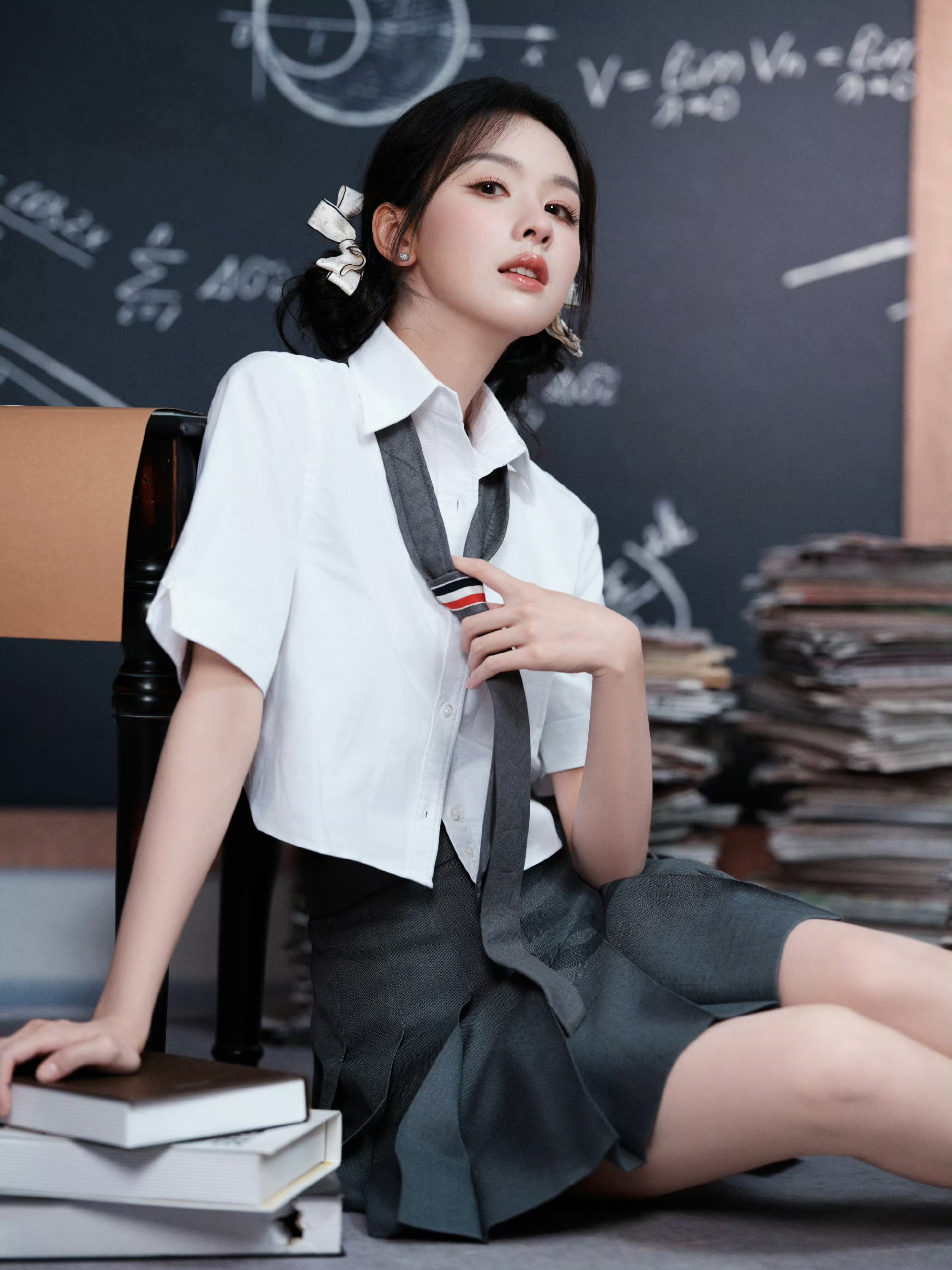 陈都灵的清冷学霸感,把学院风穿成白月光范本