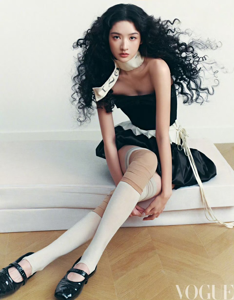 舞者王玉雯2026年VOGUE时尚大片