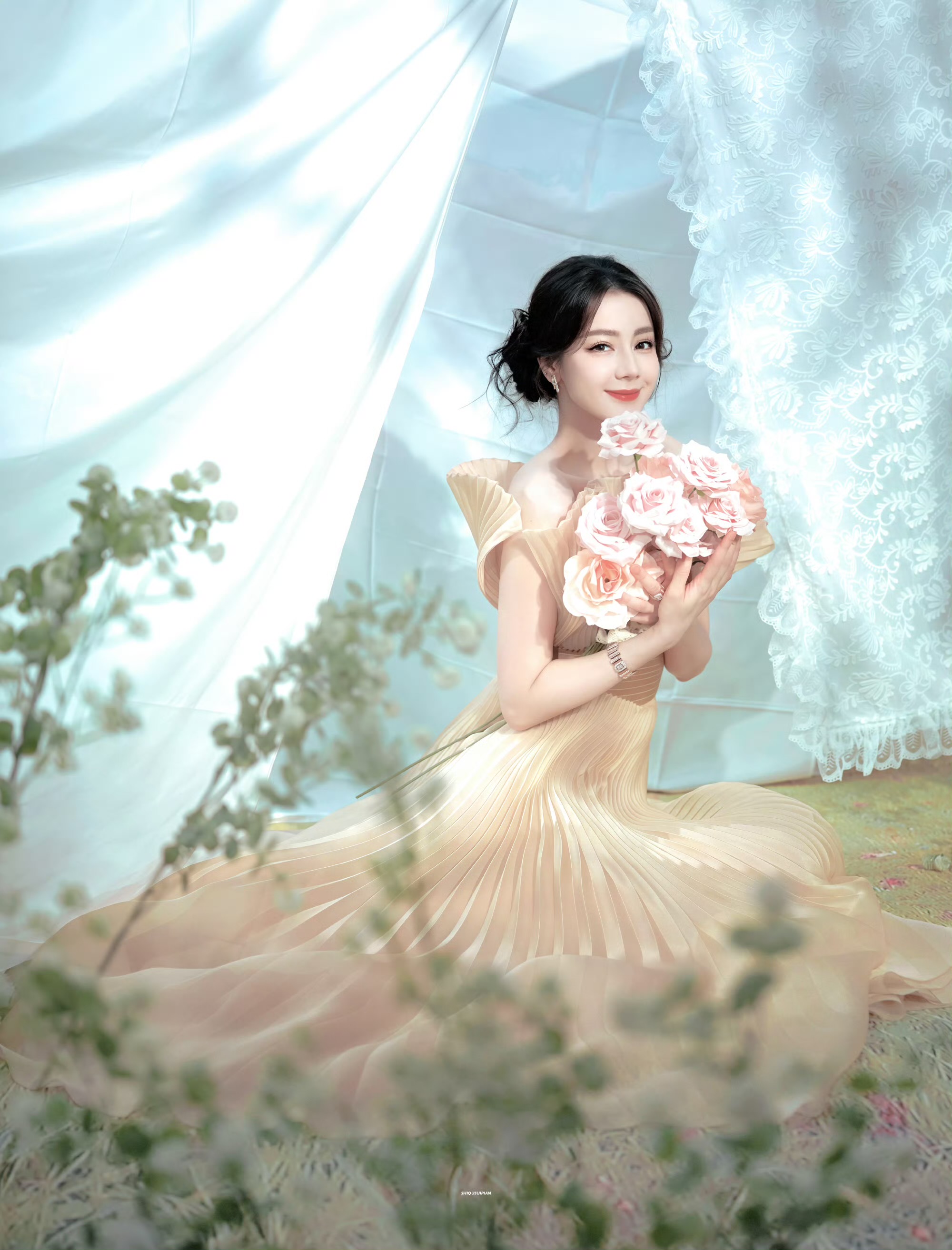 法式油画美学的精准落地：迪丽热巴春日造型专业解析