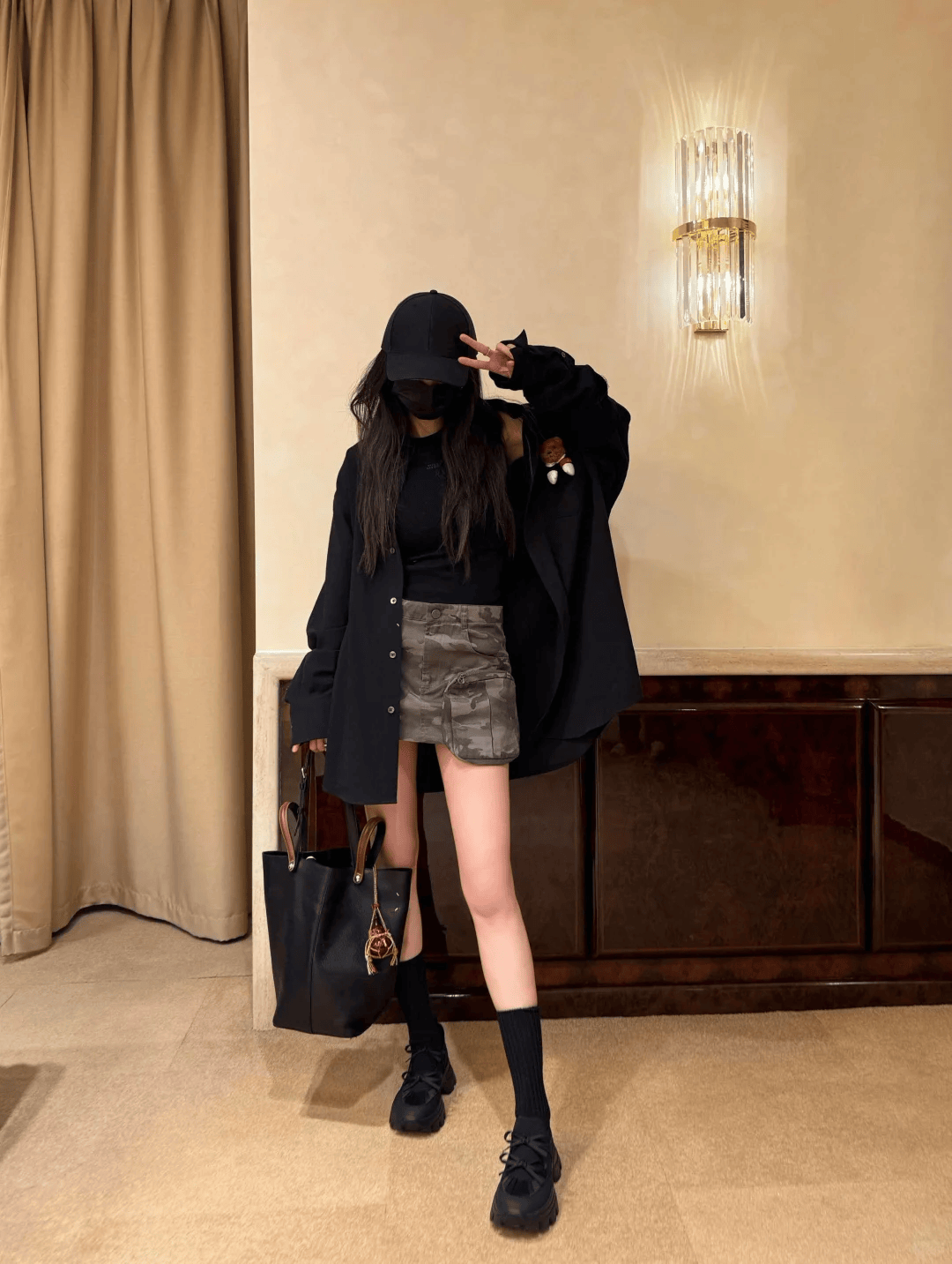 “幂式穿搭”太好看了！4个万能组合拯救衣橱，轻松变身街拍达人