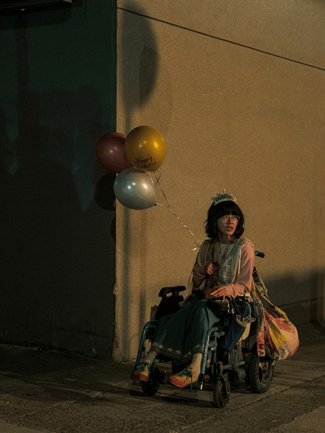 从无名之辈到金像奖影后，她终于闯出来了！