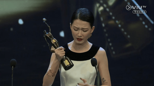 从无名之辈到金像奖影后，她终于闯出来了！